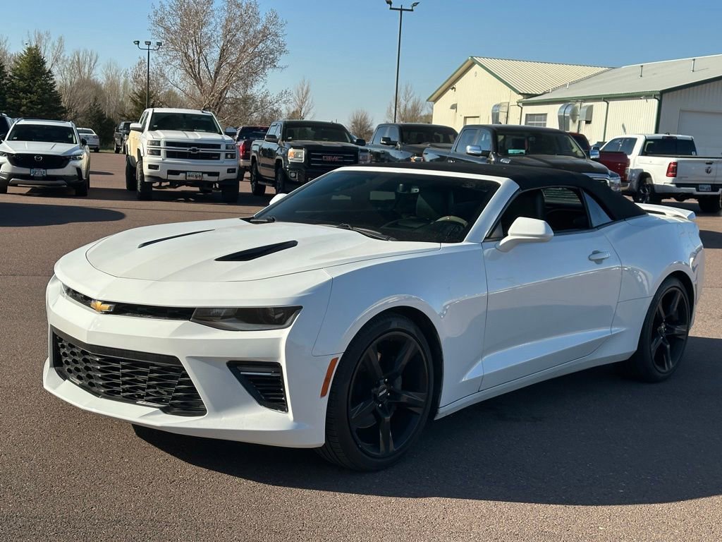Used 2016 Chevrolet Camaro SS image 4