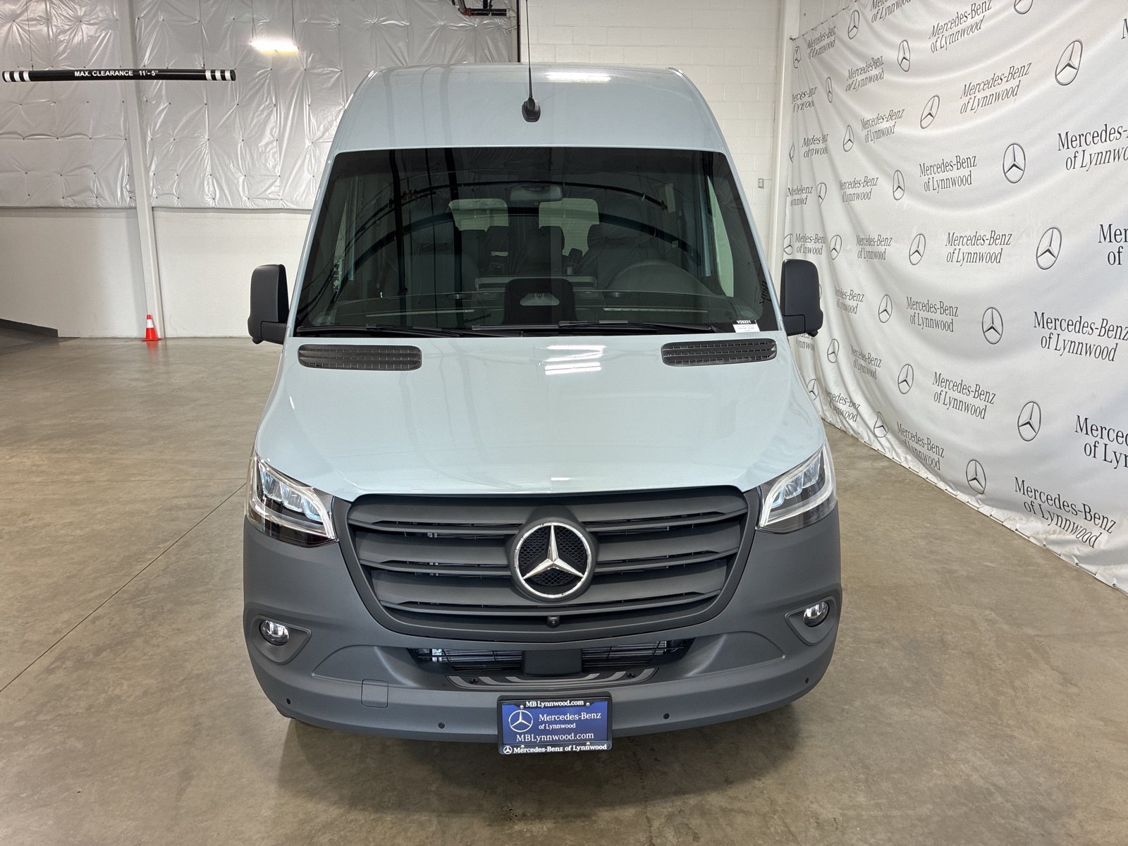 New 2025 Mercedes-Benz Sprinter 2500 image 2