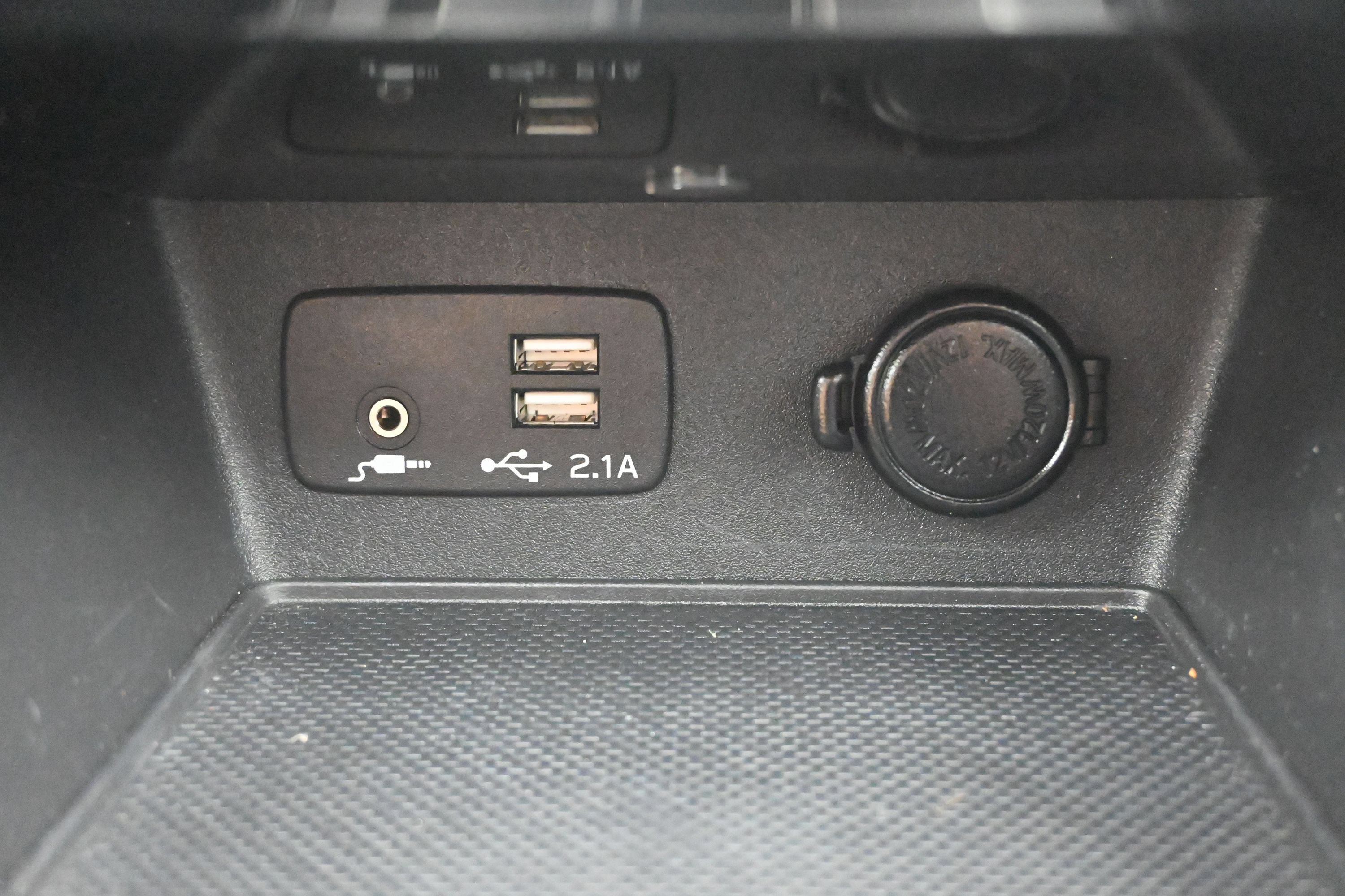 Used 2024 Subaru Forester Premium AWD/4WD image 18
