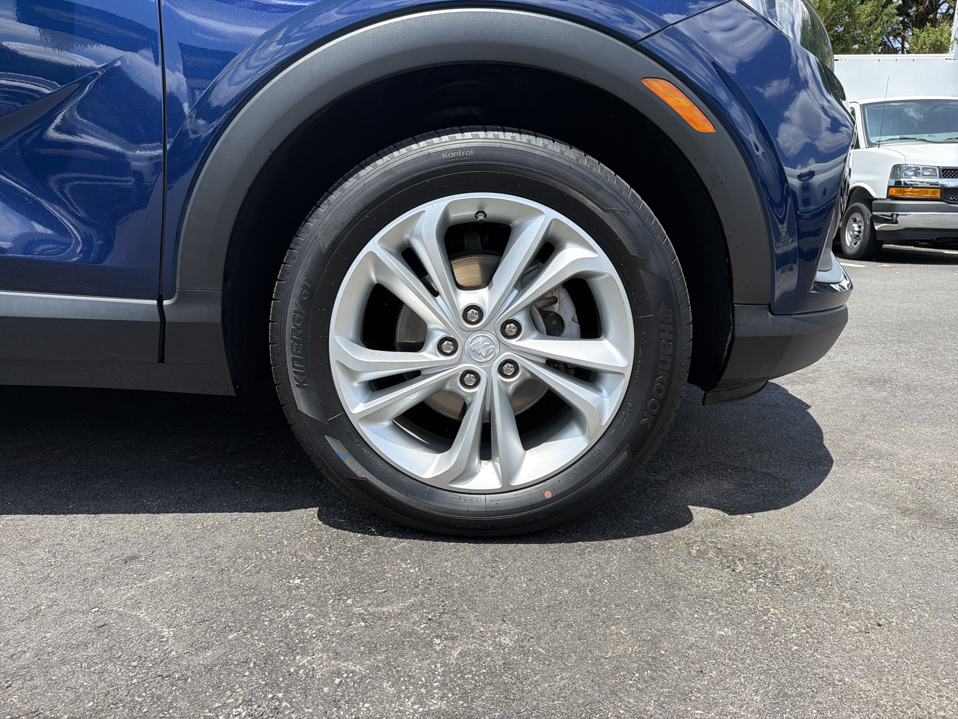 Used 2023 Buick Encore GX Preferred FWD image 13