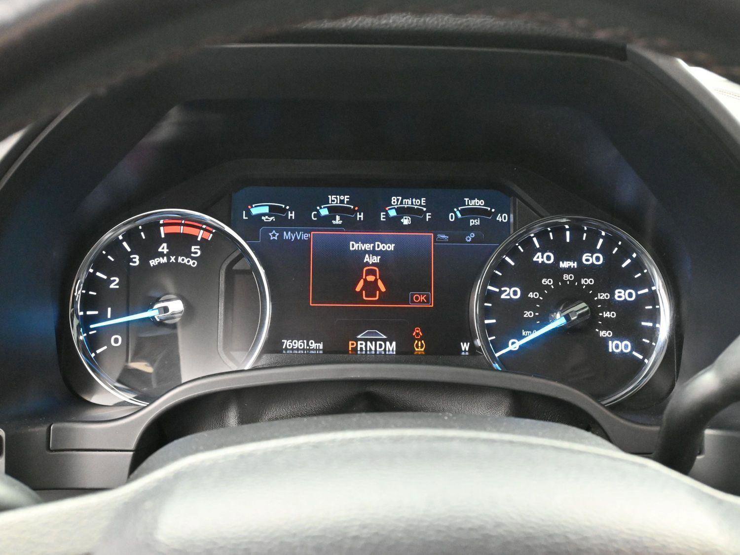 Used 2021 Ford F350 Platinum w/ Tremor Off-Road Package image 19