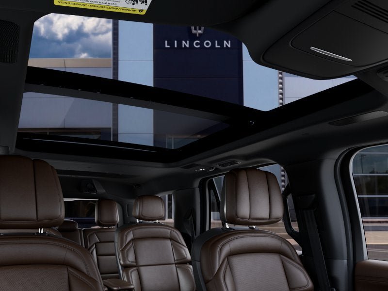 New 2027 Lincoln Navigator Reserve AWD/4WD image 22