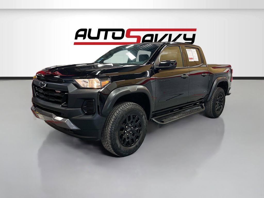 Used 2024 Chevrolet Colorado Trail Boss w/ Advanced Trailering Package image 3