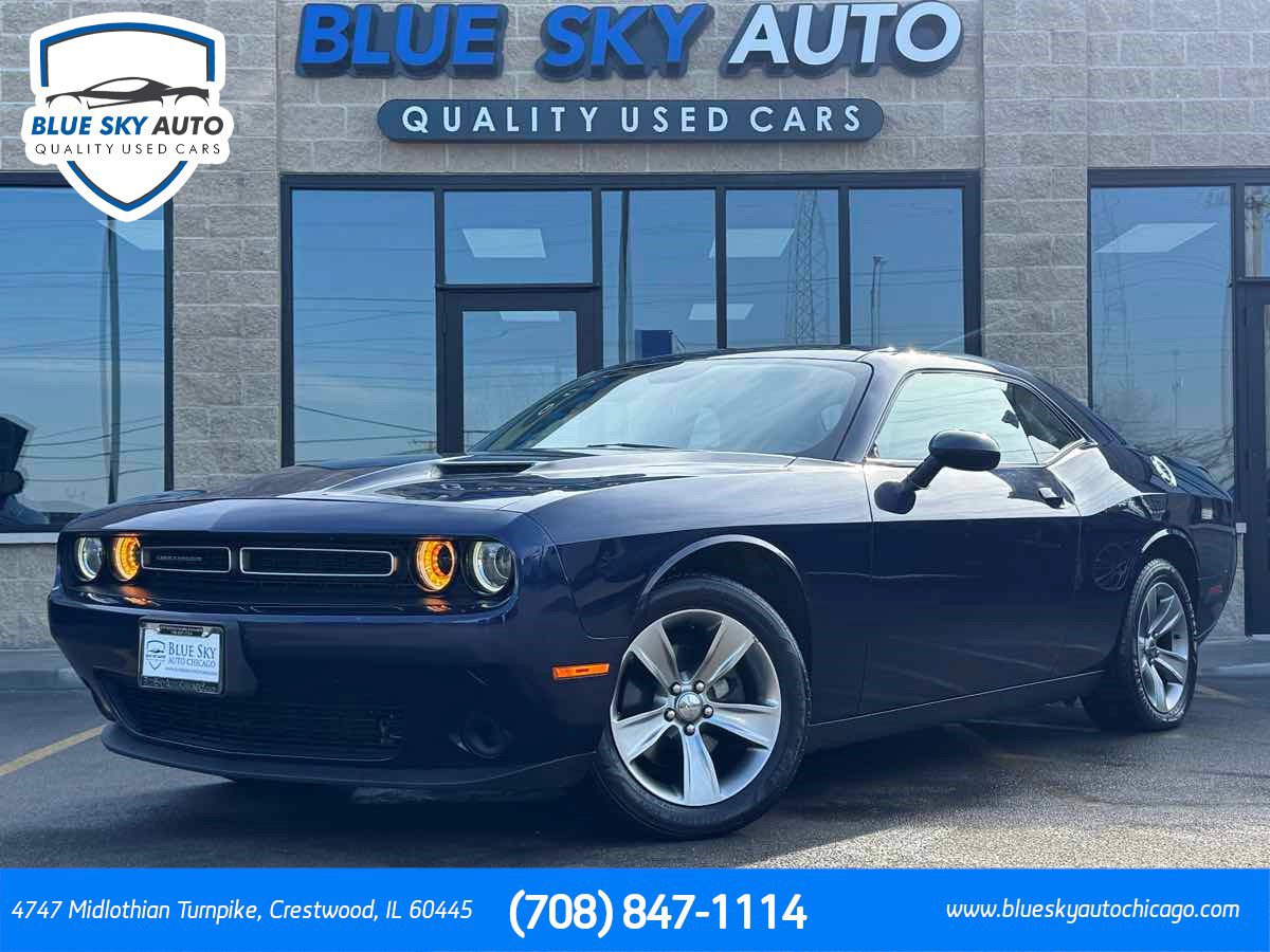 Used 2016 Dodge Challenger SXT