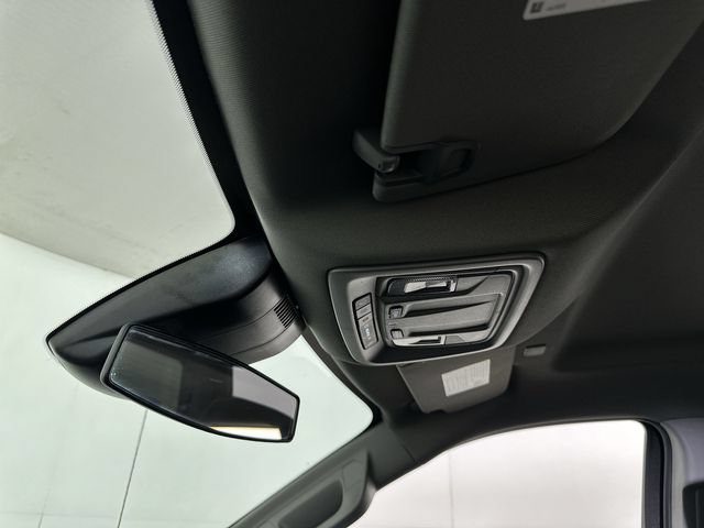 Used 2025 Chevrolet Silverado 1500 Custom AWD/4WD image 19