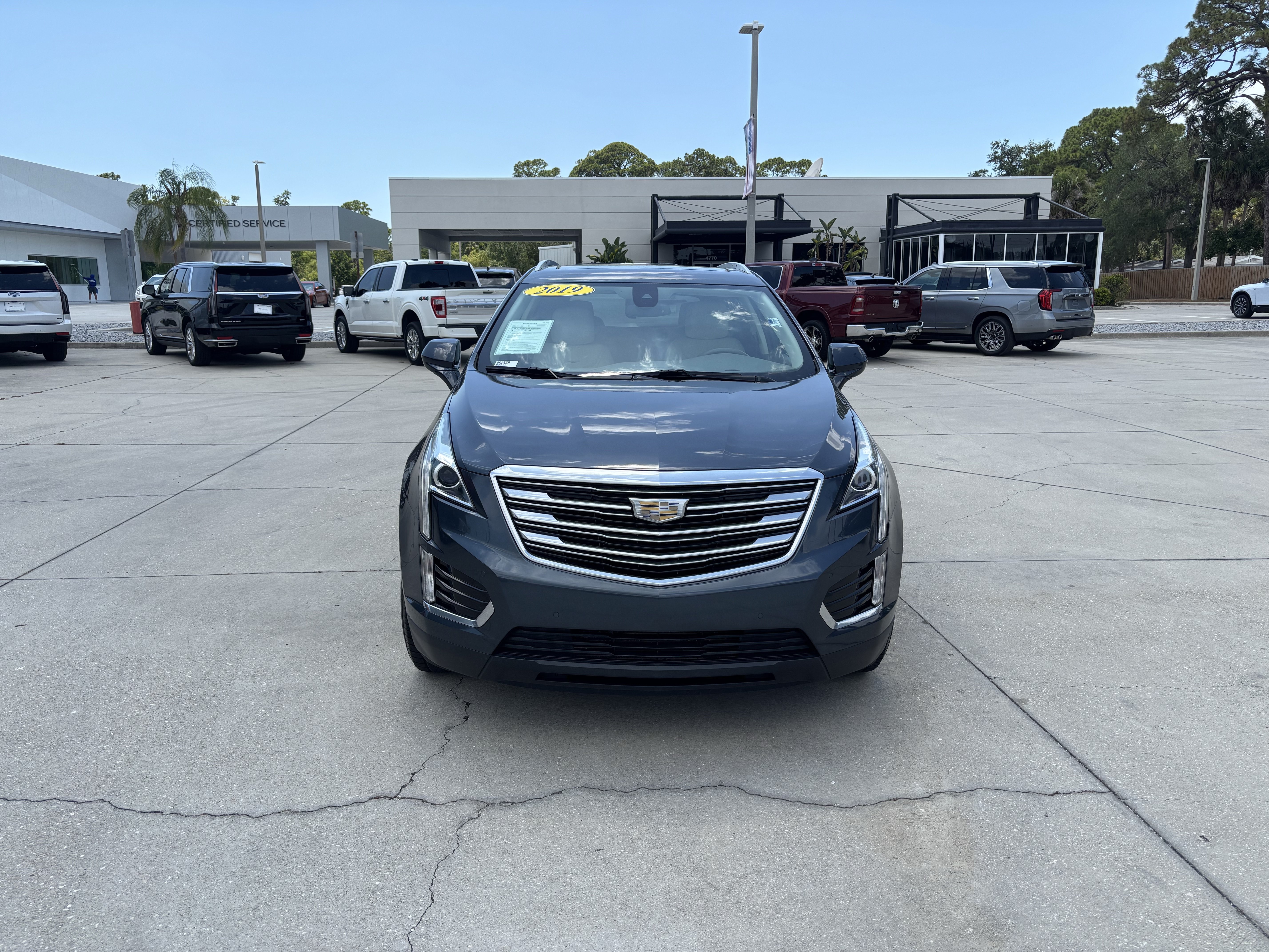 Used 2019 Cadillac XT5 Luxury FWD image 8