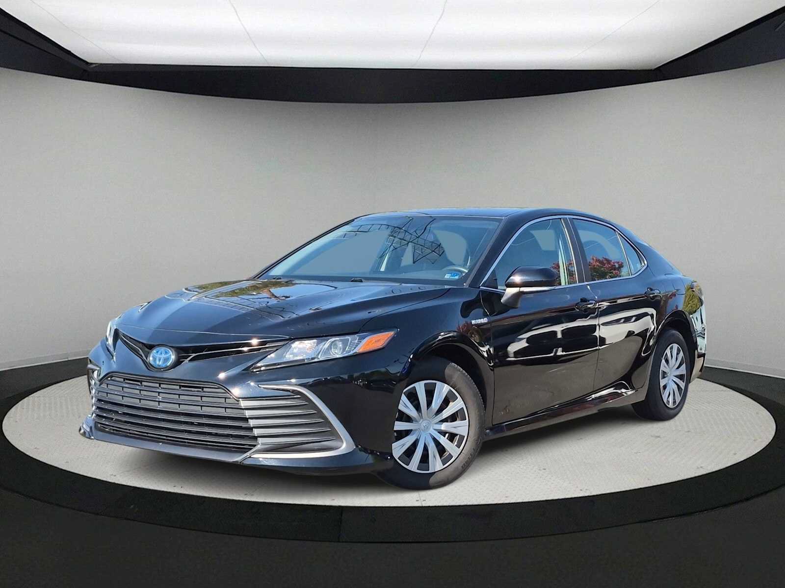 Used 2021 Toyota Camry LE