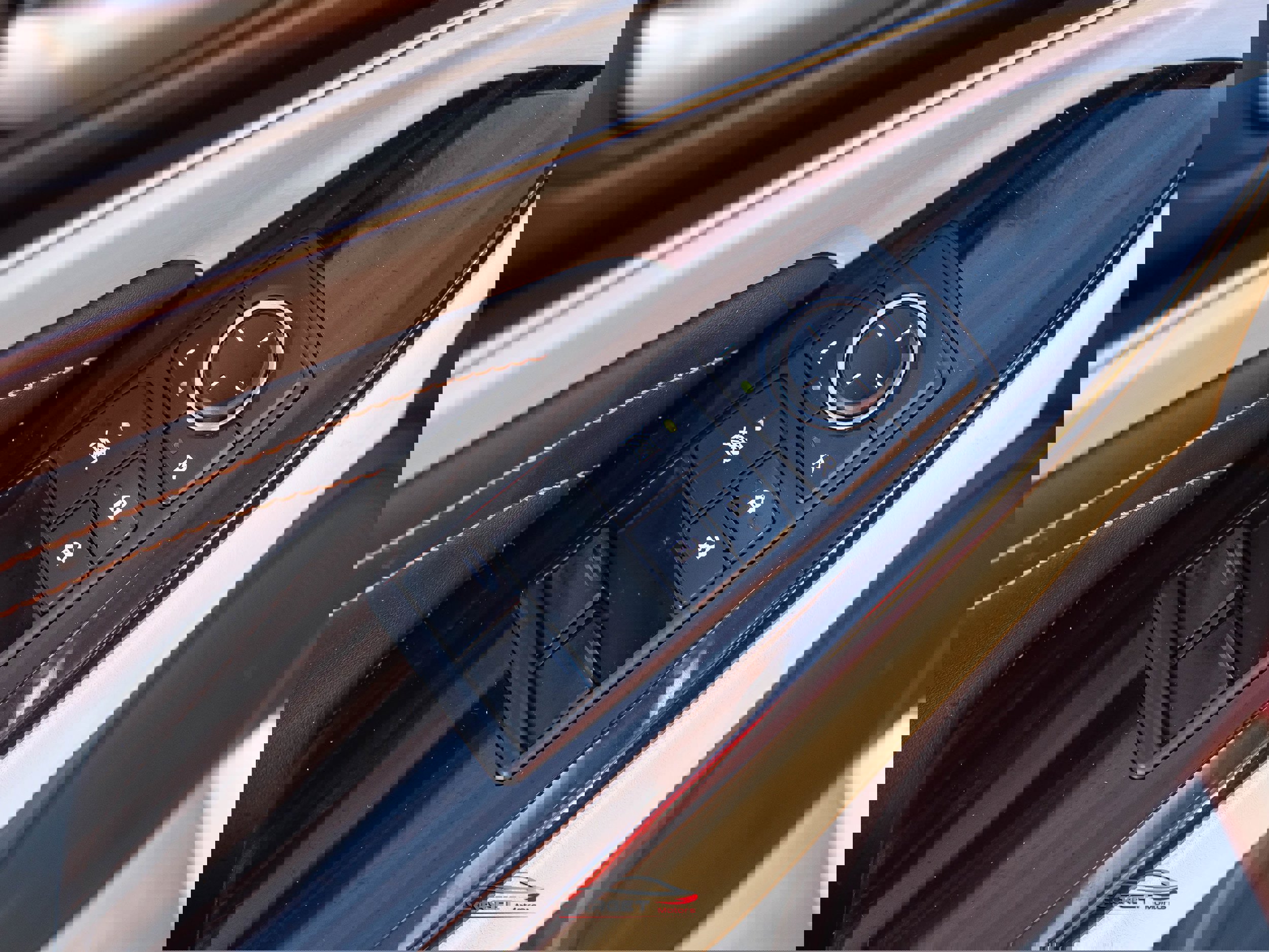 Used 2015 Lexus RC 350 w/ Navigation System Package image 39