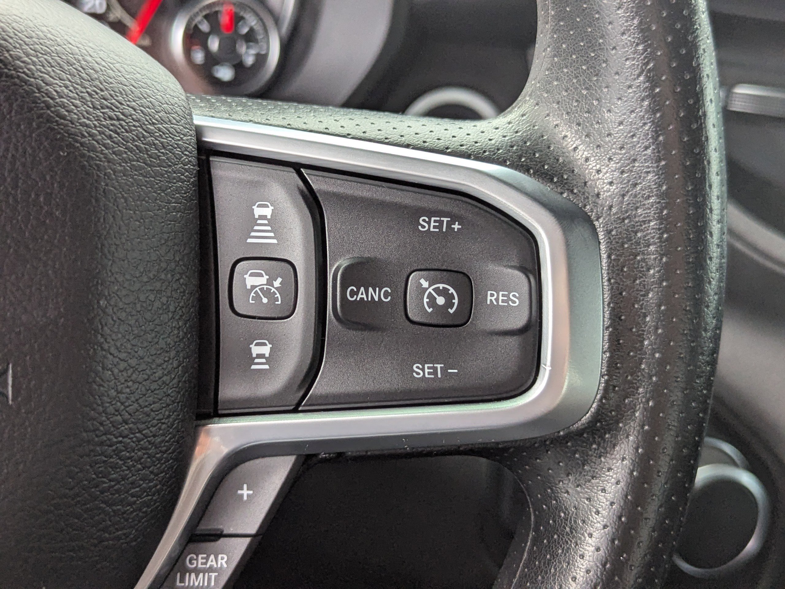 Used 2025 RAM 1500 Tradesman image 25