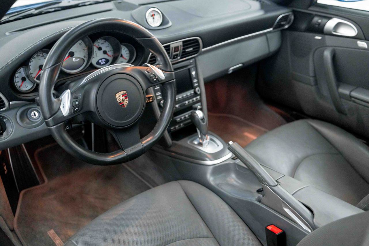 Used 2012 Porsche 911 Targa 4S AWD/4WD image 2