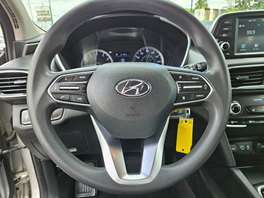 Used 2020 Hyundai Santa Fe SE FWD image 17