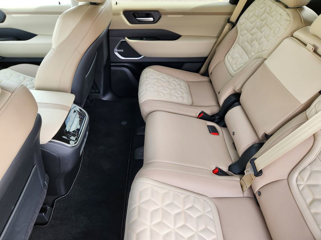 New 2025 Nissan Armada Platinum Reserve AWD/4WD image 12
