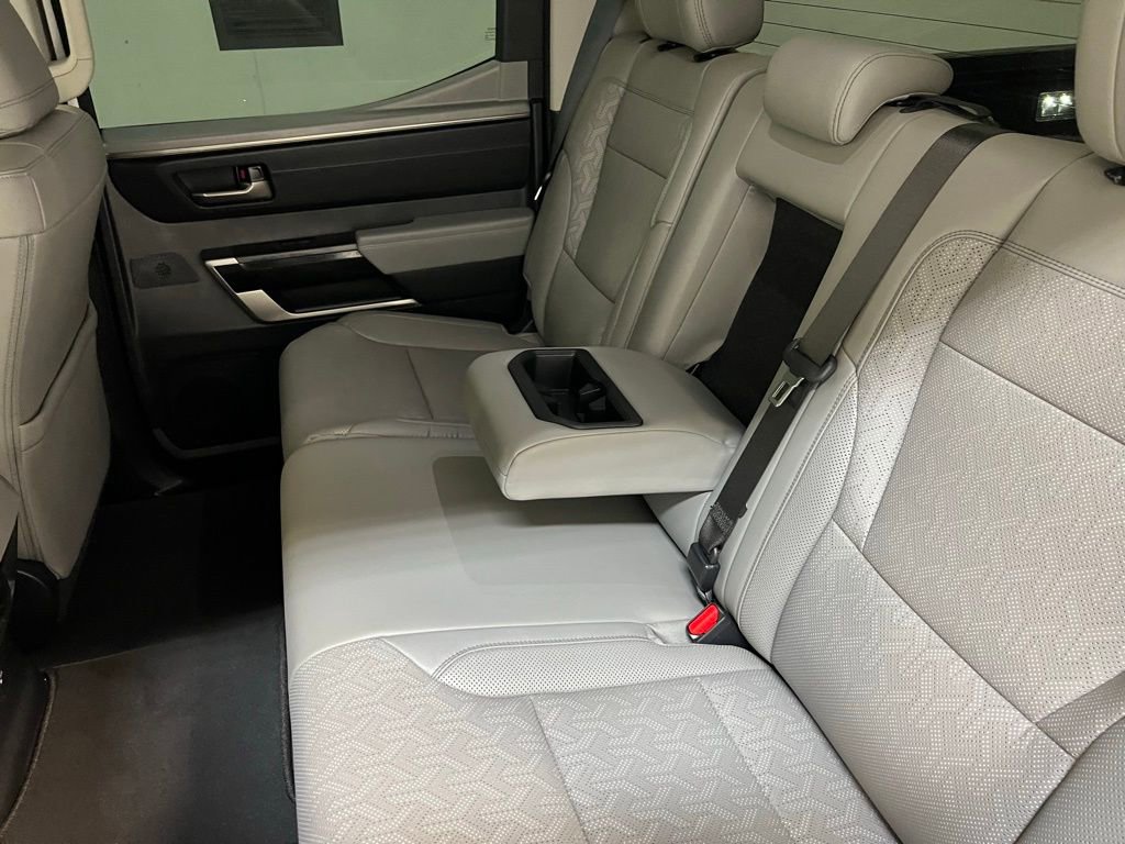Used 2024 Toyota Tundra Limited image 29