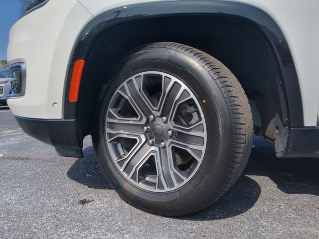 Used 2024 Jeep Wagoneer Series II w/ Flexible Seating Group image 38