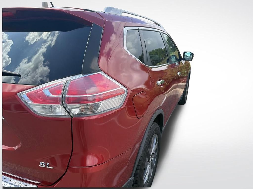 Used 2016 Nissan Rogue SL w/ SL Premium Package FWD image 7