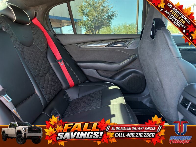 Used 2022 Cadillac CT5 V Blackwing w/ Carbon Fiber Package 1 RWD image 28