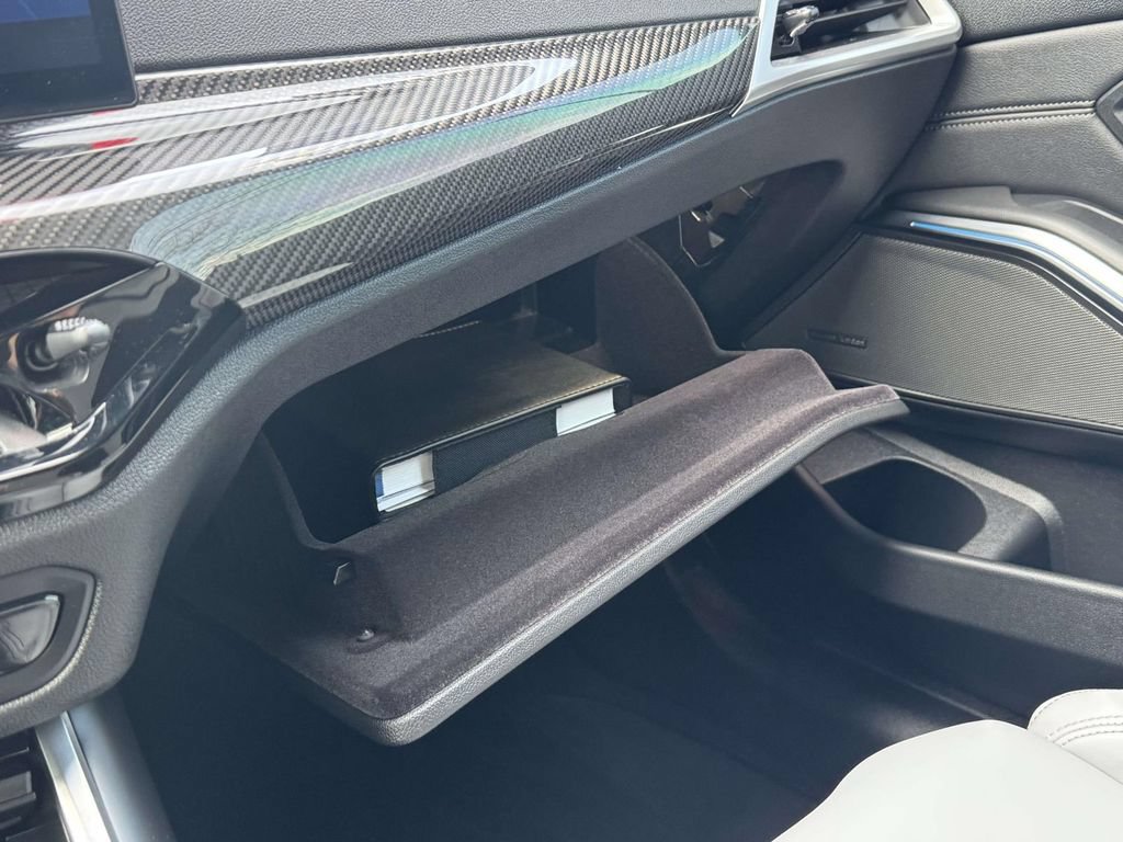 Used 2025 BMW M3 w/ Executive Package RWD image 10