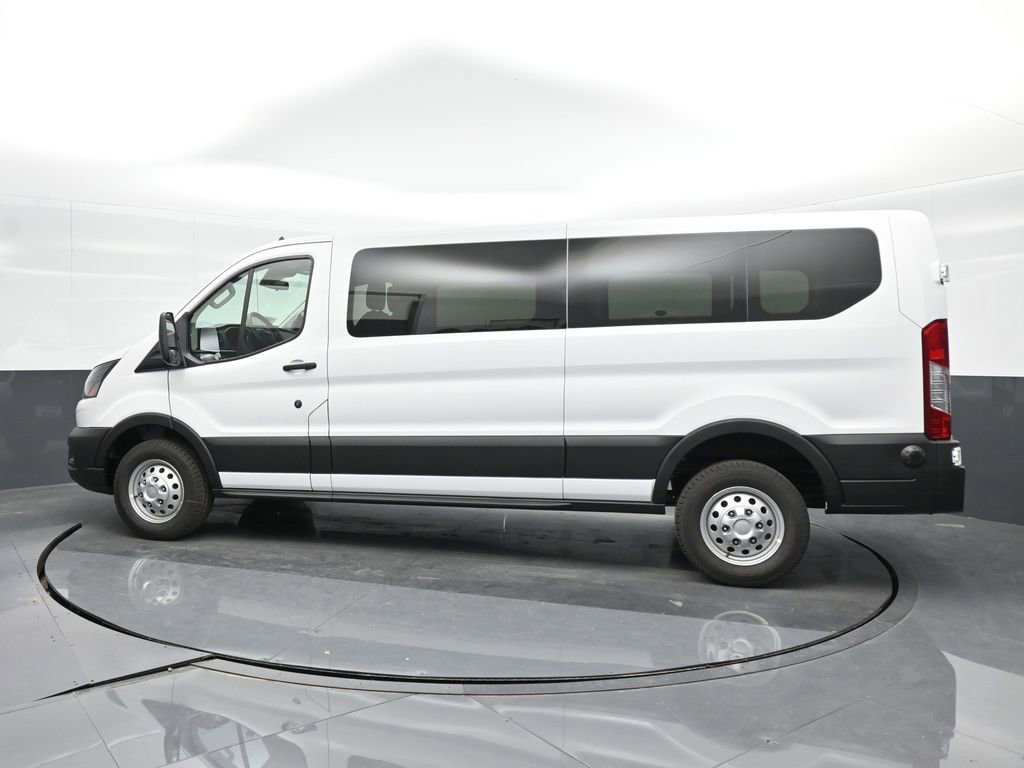New 2024 Ford Transit 250 Low Roof image 4