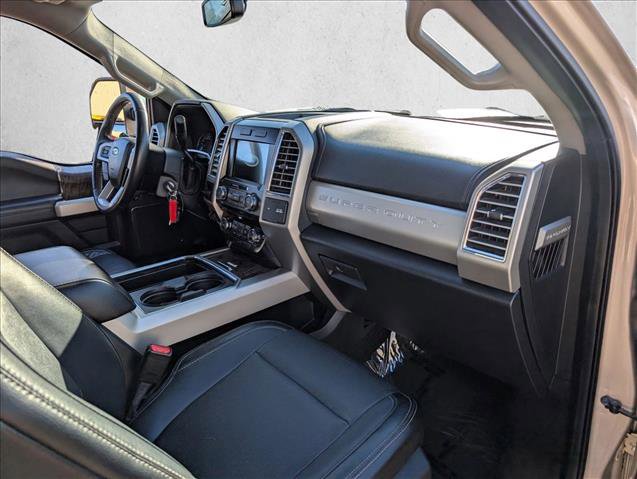 Used 2017 Ford F250 Lariat image 19