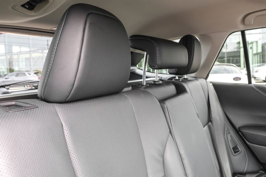 Used 2024 Subaru Outback Limited AWD/4WD image 38