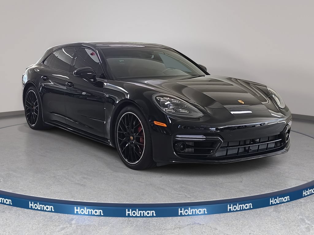 Used 2023 Porsche Panamera GTS AWD/4WD image 4