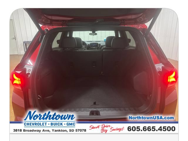 Used 2023 Chevrolet Equinox RS w/ RS Leather Package AWD/4WD image 23