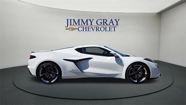 New 2026 Chevrolet Corvette Z06 w/ Chrome Exterior Badge Package image 2