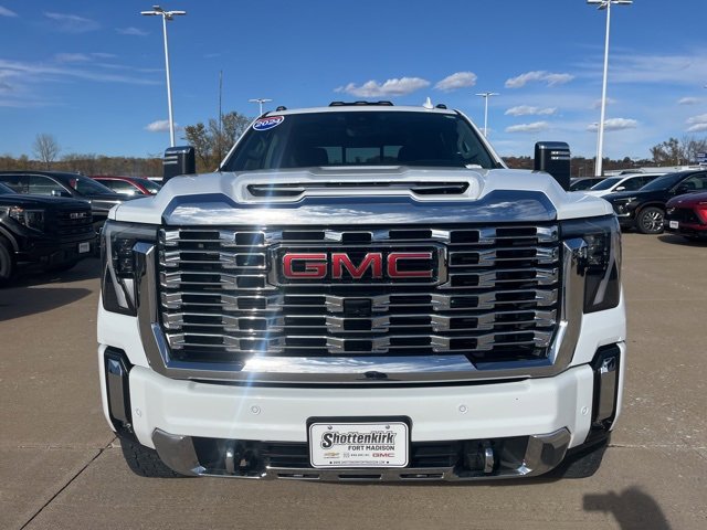 Used 2024 GMC Sierra 2500 Denali w/ Denali Reserve Package image 13