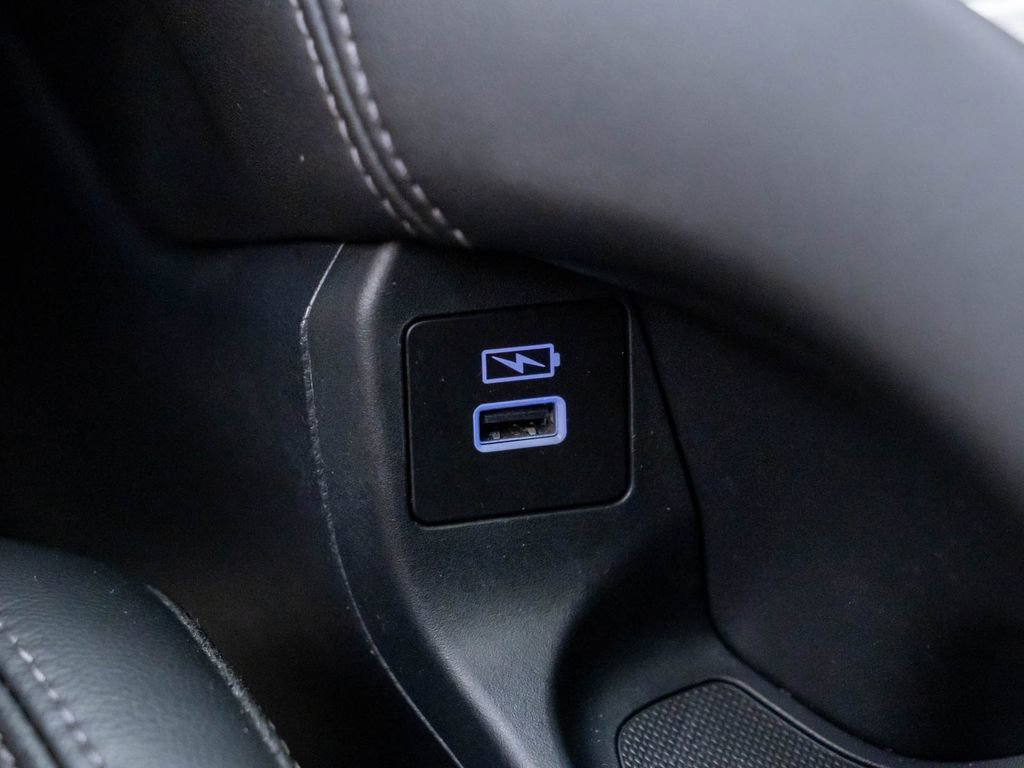 Used 2023 Honda HR-V EX-L image 31