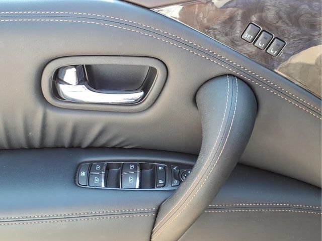 Used 2024 Nissan Armada Platinum w/ Captain's Chairs Package RWD image 14