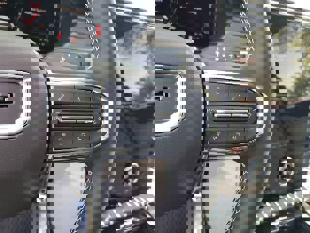 New 2026 GMC Acadia Denali w/ Super Cruise Package image 27