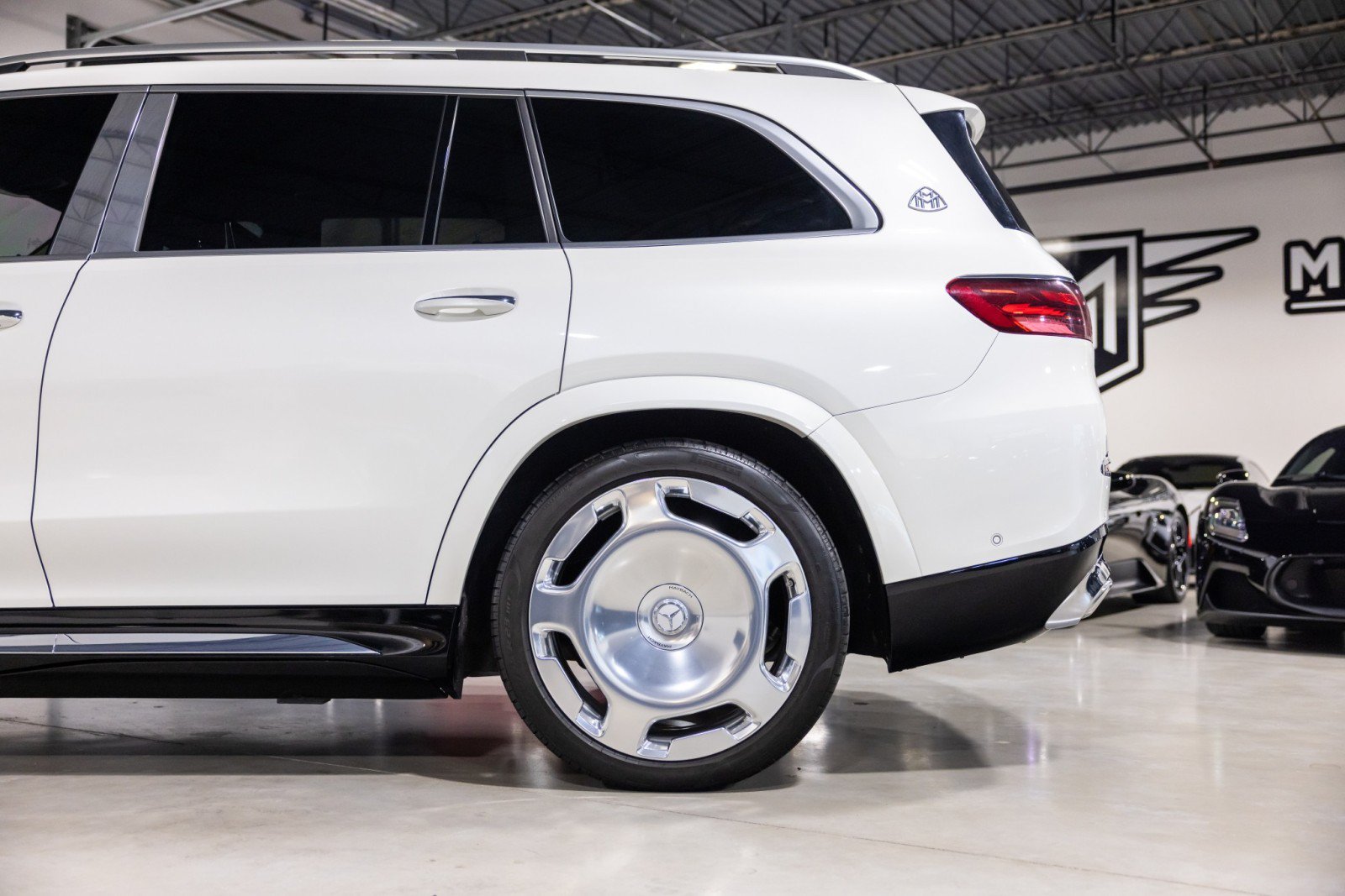 Used 2024 Mercedes-Benz Maybach GLS 600 4MATIC image 15