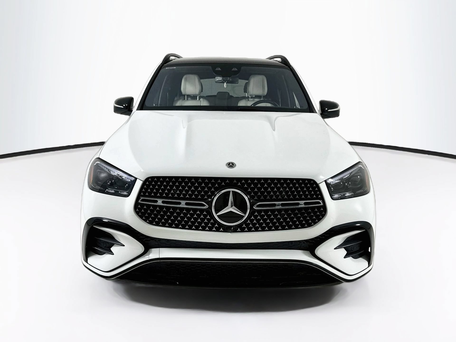 Used 2024 Mercedes-Benz GLE 450e 4MATIC image 2
