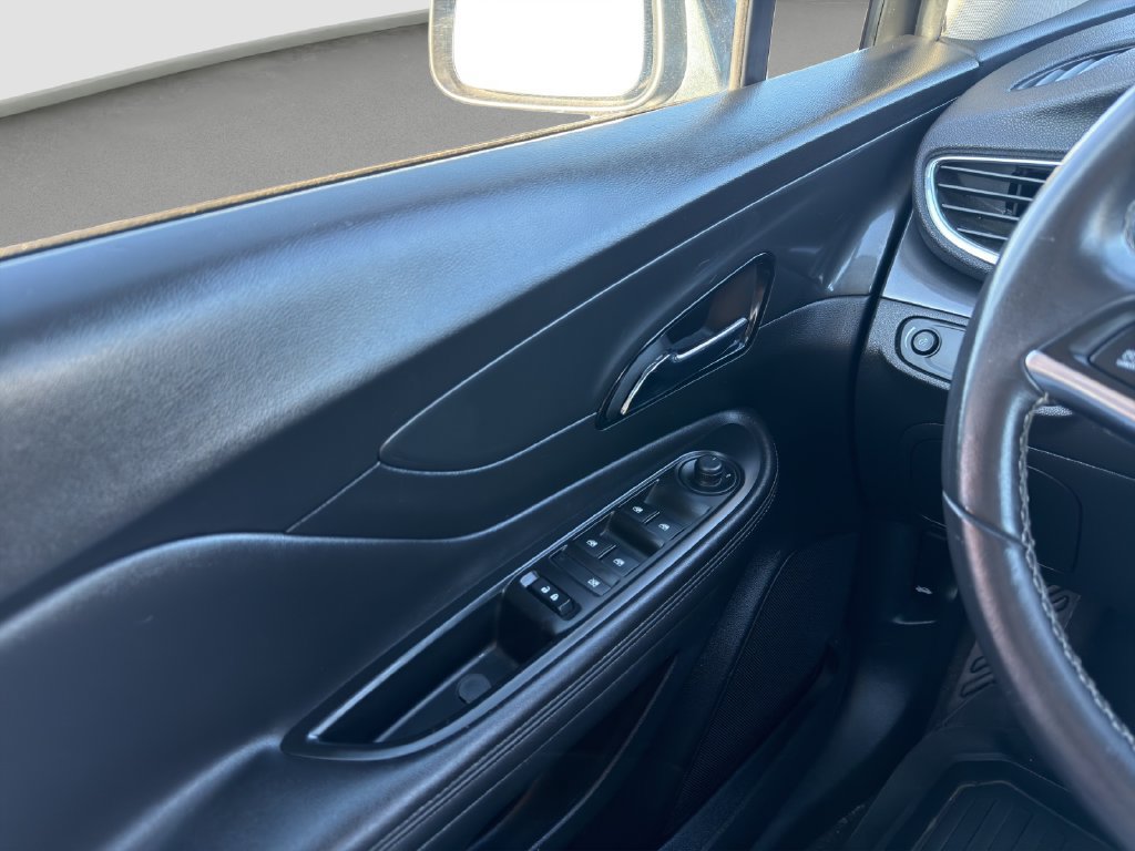 Used 2018 Buick Encore Preferred FWD image 12