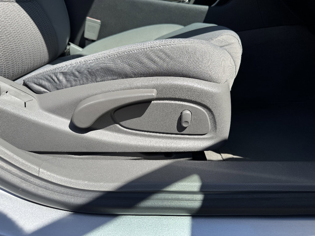 Used 2017 Chevrolet Impala LS image 19