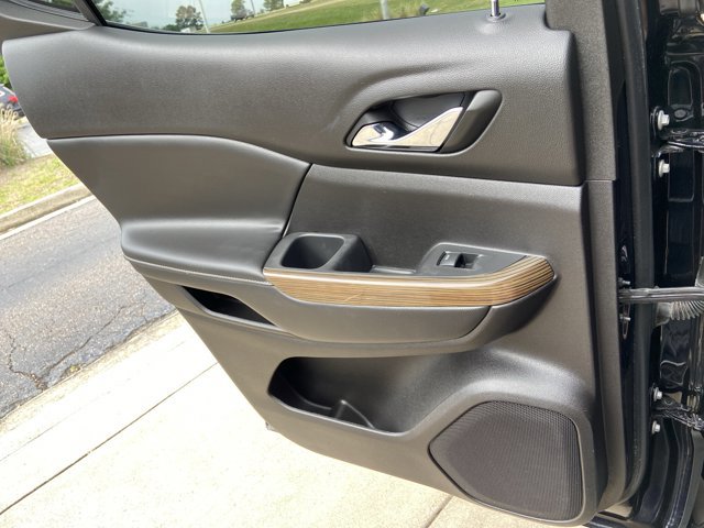 Used 2022 GMC Acadia SLE w/ Elevation Edition image 52