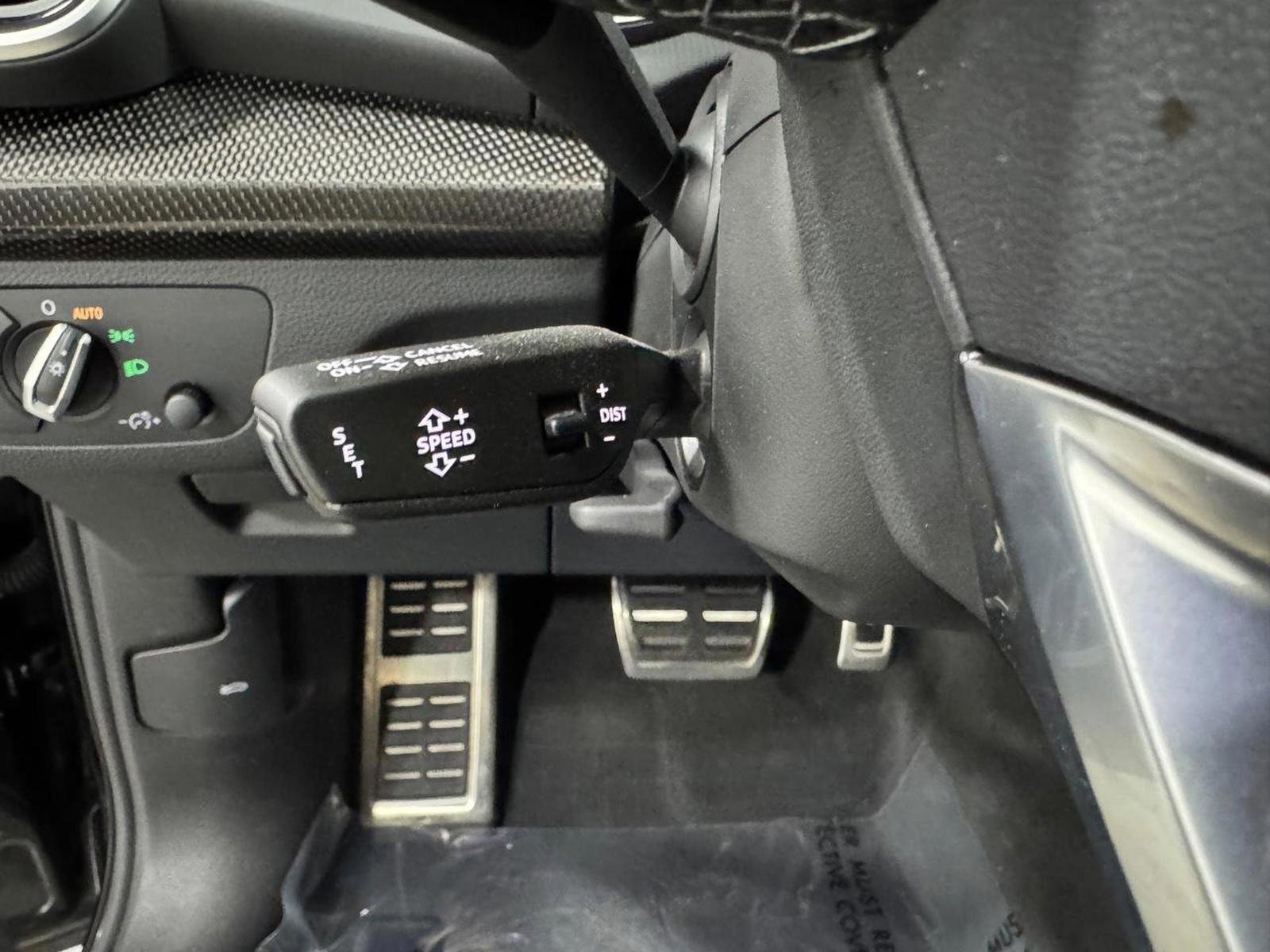 Used 2023 Audi SQ5 Premium Plus w/ Premium Plus Package image 31