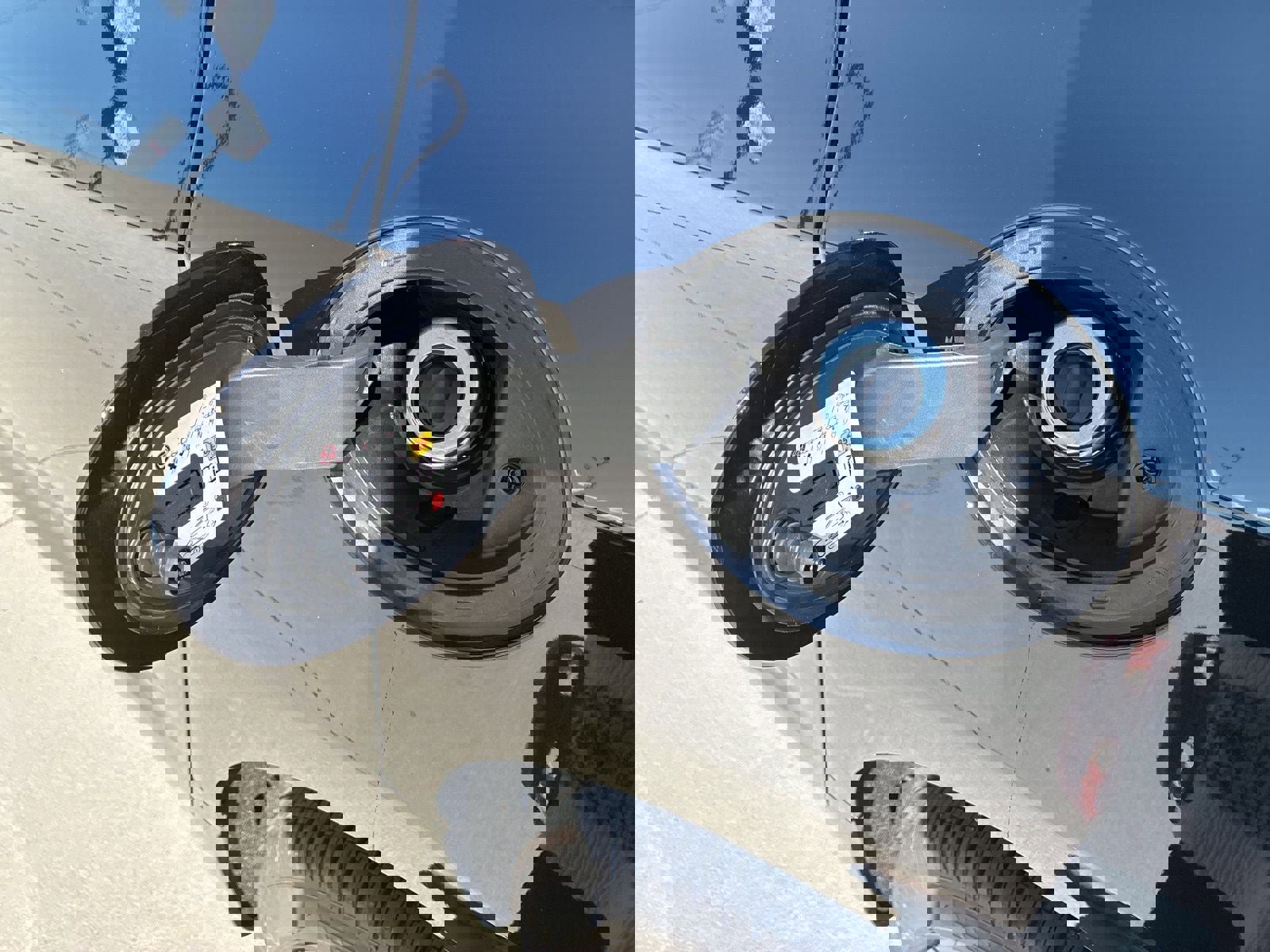 New 2026 Chrysler Pacifica Limited w/ Uconnect Theater Family Group image 12