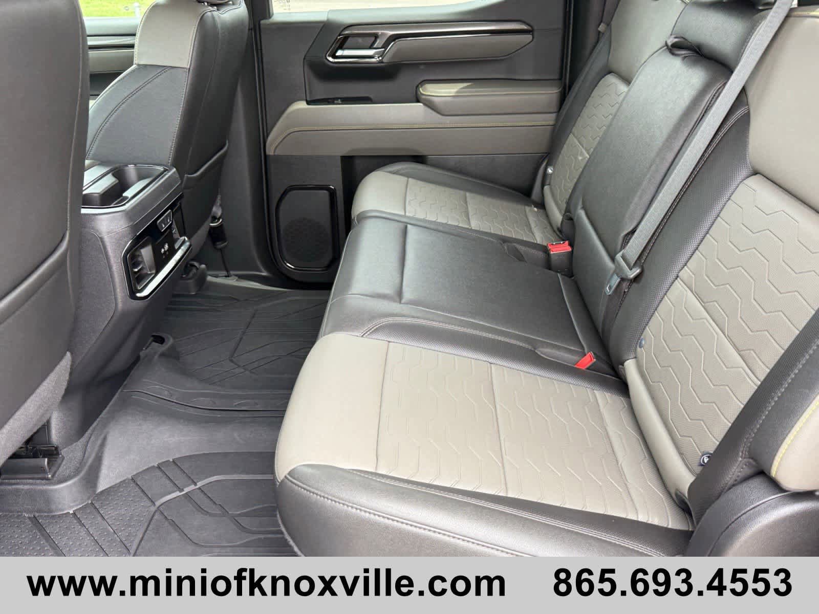 Used 2022 Chevrolet Silverado 1500 ZR2 w/ Technology Package AWD/4WD image 41