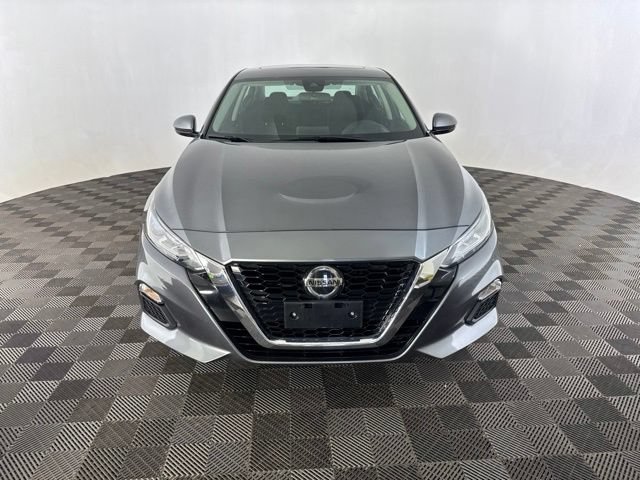 Certified 2021 Nissan Altima 2.5 SV w/ SV Premium Package AWD/4WD image 2