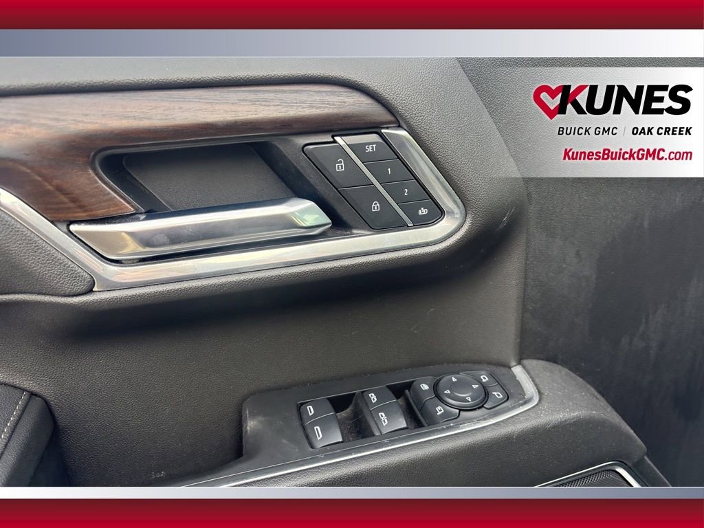Used 2025 GMC Sierra 1500 SLT image 9