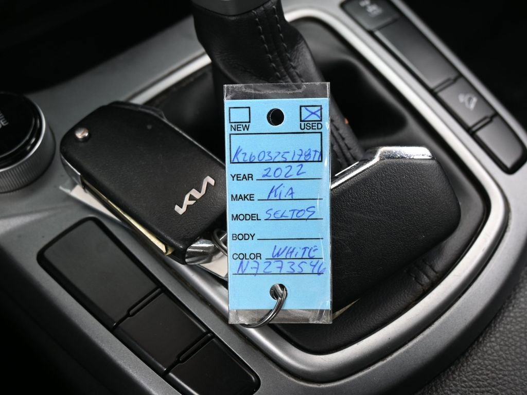 Used 2022 Kia Seltos LX image 23