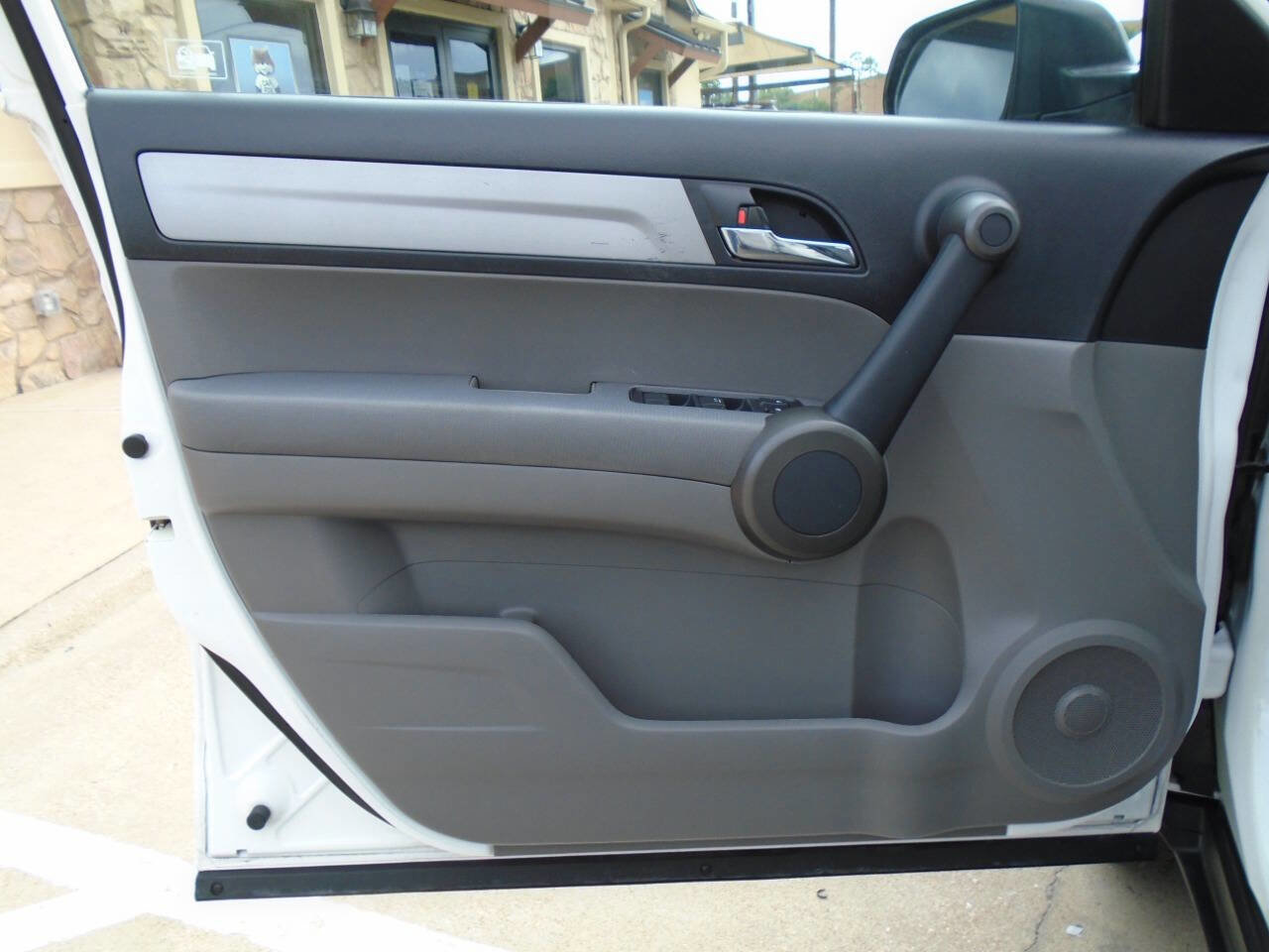 Used 2011 Honda CR-V SE image 27