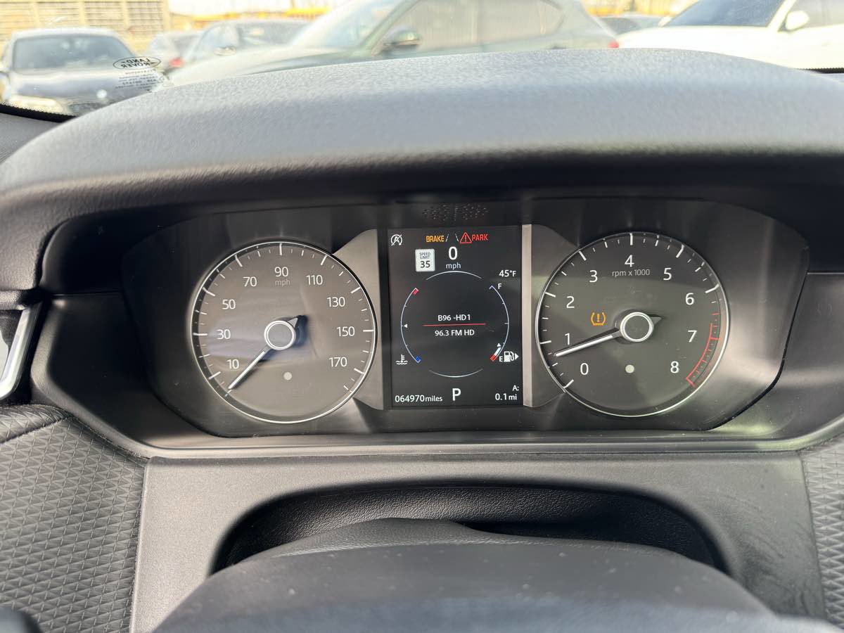 Used 2020 Land Rover Range Rover Velar S image 13