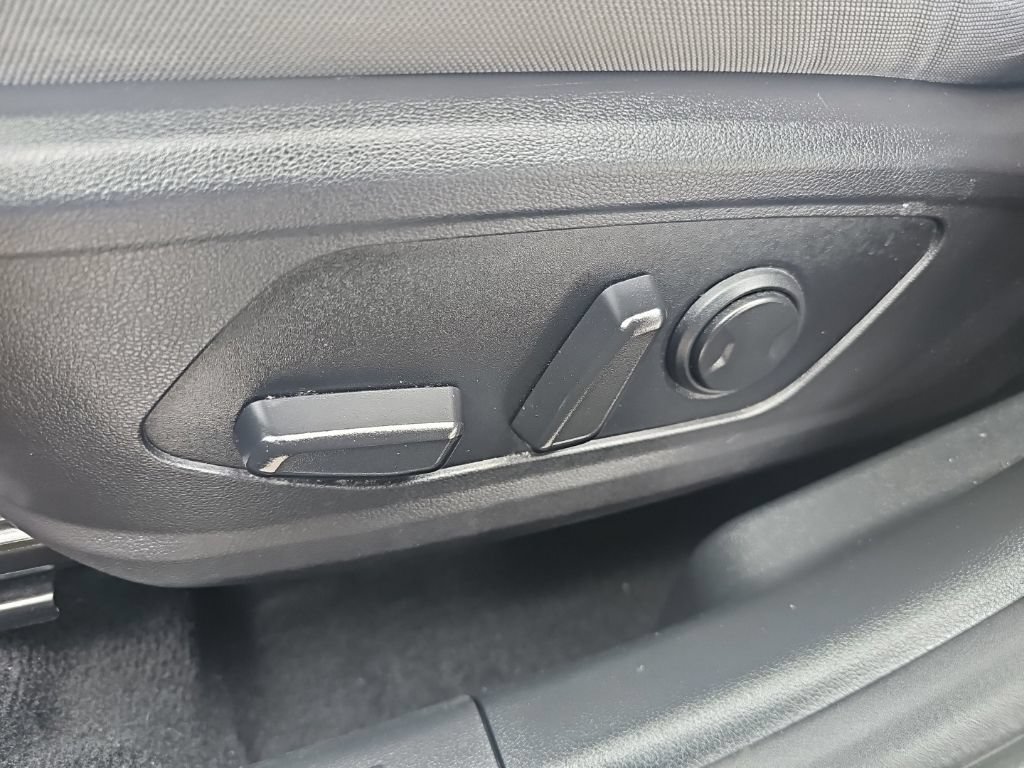 Used 2022 Hyundai Santa Cruz SEL AWD/4WD image 13