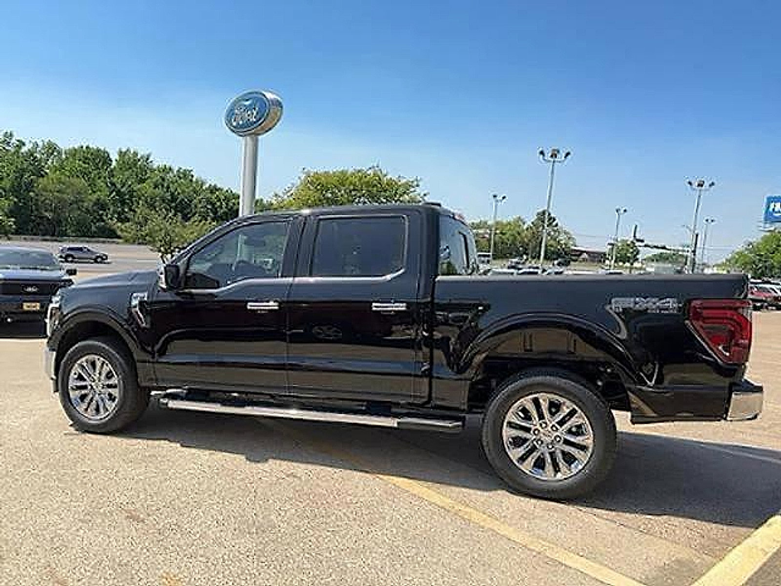 New 2025 Ford F150 Lariat w/ Equipment Group 502A High AWD/4WD image 5