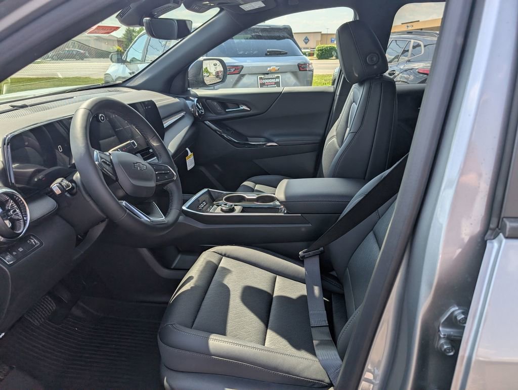 New 2026 Chevrolet Equinox LT FWD image 13