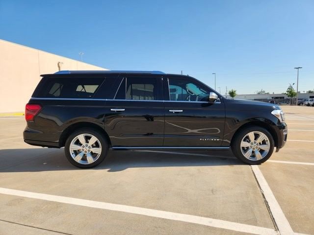 Used 2023 Ford Expedition Max Platinum RWD image 4