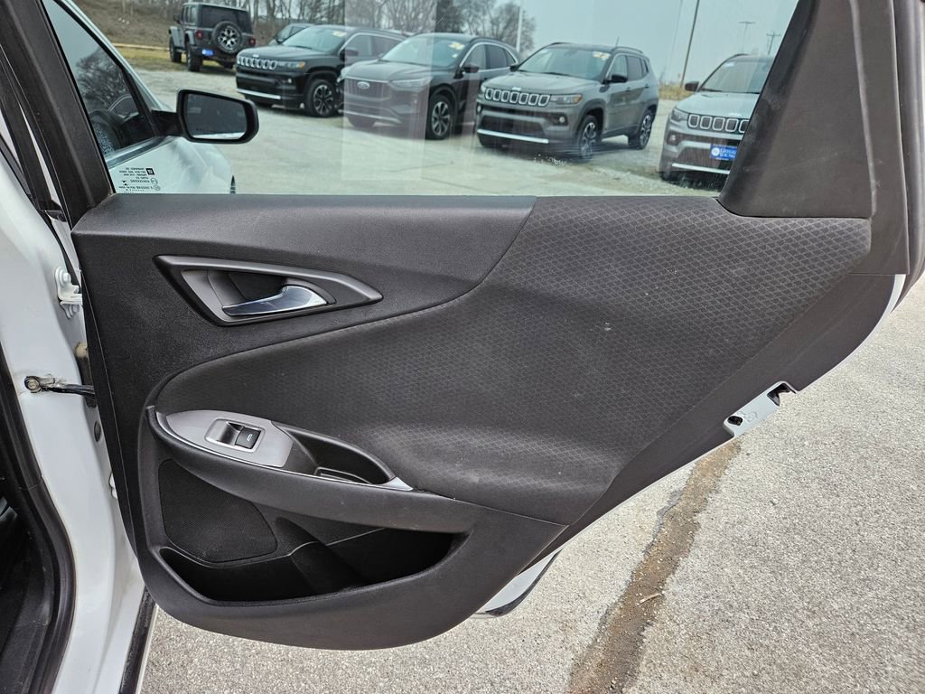 Used 2019 Chevrolet Malibu RS w/ LPO, Convenience Package 1 image 29