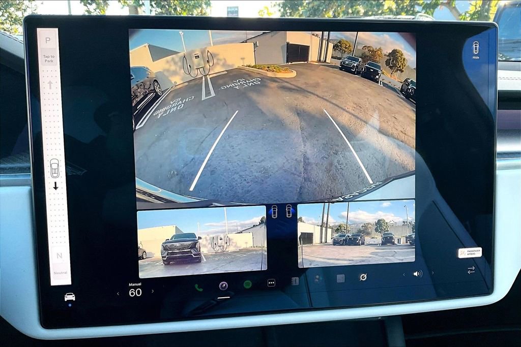 Used 2022 Tesla Model X Plaid image 27